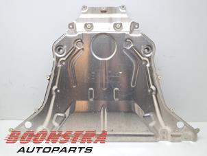 Gebruikte Beschermplaat bodem BMW i5 (G60) eDrive40 84 kWh Prijs € 181,44 Inclusief btw aangeboden door Boonstra Autoparts