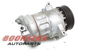 Gebruikte Aircopomp Renault Captur (2R) 0.9 Energy TCE 12V Prijs € 54,95 Margeregeling aangeboden door Boonstra Autoparts