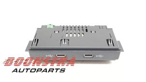 Gebruikte USB module Cupra Formentor 1.4 e-Hybrid VZ 16V Prijs € 24,95 Margeregeling aangeboden door Boonstra Autoparts