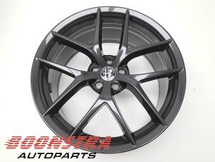 Gebruikte Velg Alfa Romeo Stelvio (949) 2.0 T 16V Q4 Prijs € 599,95 Margeregeling aangeboden door Boonstra Autoparts