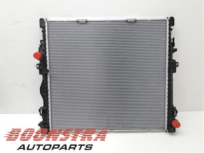 Gebruikte Radiateur BMW 5 serie Touring (G61) 530e 2.0 TwinPower Turbo 16V Prijs € 580,74 Inclusief btw aangeboden door Boonstra Autoparts