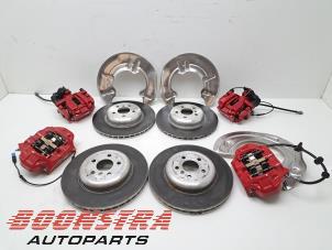 Gebruikte Remmenset compleet voor + achter BMW 5 serie Touring (G61) 530e 2.0 TwinPower Turbo 16V Prijs € 2.817,64 Inclusief btw aangeboden door Boonstra Autoparts