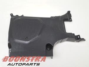 Gebruikte Diffuser achterbumper BMW 5 serie Touring (G61) 530e 2.0 TwinPower Turbo 16V Prijs € 54,39 Inclusief btw aangeboden door Boonstra Autoparts