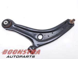 Gebruikte Draagarm links-voor Ford Puma 1.0 Ti-VCT EcoBoost mHEV 12V Prijs € 77,95 Margeregeling aangeboden door Boonstra Autoparts