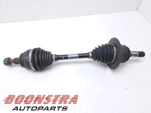 Gebruikte Aandrijfas links-voor Mercedes ML III AMG (166) 5.5 ML-63 AMG V8 32V Biturbo Prijs € 299,00 Margeregeling aangeboden door Boonstra Autoparts