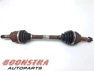 Gebruikte Steekas links-voor Renault Trafic (1FL/2FL/3FL/4FL) 2.0 dCi 16V 145 Prijs € 89,95 Inclusief btw aangeboden door Boonstra Autoparts