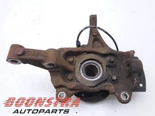 Gebruikte Fusee rechts-voor Renault Trafic (1FL/2FL/3FL/4FL) 2.0 dCi 16V 145 Prijs € 64,95 Inclusief btw aangeboden door Boonstra Autoparts