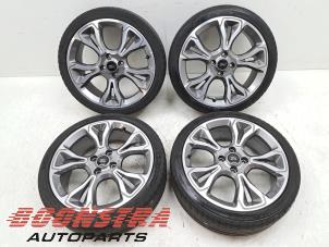 Gebruikte Velgen set + banden Ford Fiesta 7 1.0 EcoBoost 12V 125 Prijs € 649,00 Margeregeling aangeboden door Boonstra Autoparts