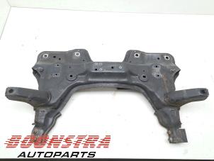 Gebruikte Subframe Opel Corsa E 1.0 SIDI Turbo 12V Prijs € 48,95 Margeregeling aangeboden door Boonstra Autoparts