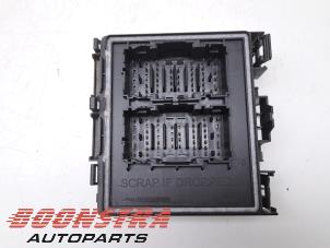 Gebruikte Central electronic module Ford Fiesta 7 1.0 EcoBoost 12V 125 Prijs € 48,95 Margeregeling aangeboden door Boonstra Autoparts