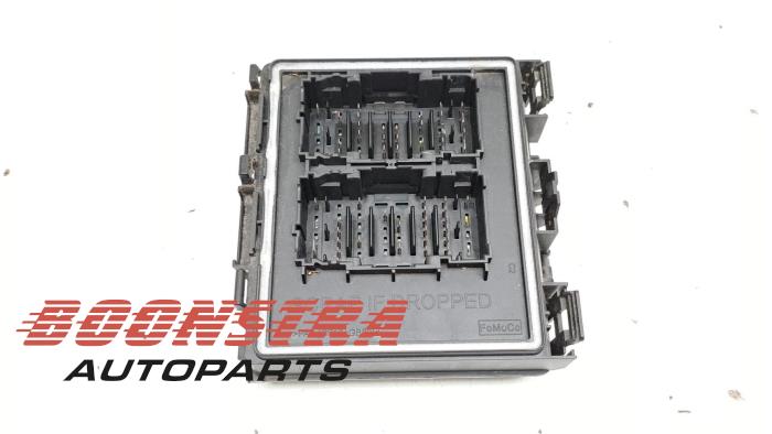 Gebruikte BCM Ford Fiesta 7 1.0 EcoBoost 12V 100 Prijs € 33,95 Margeregeling aangeboden door Boonstra Autoparts