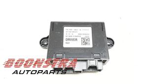Gebruikte Central electronic module Ford Fiesta 7 1.0 EcoBoost 12V 100 Prijs € 24,95 Margeregeling aangeboden door Boonstra Autoparts