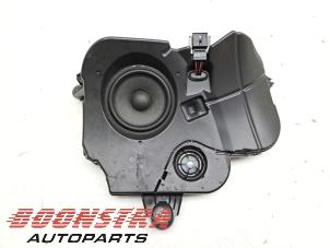 Gebruikte Luidspreker Audi R8 (4S3/4SP) 5.2 V10 Plus Quattro Prijs € 24,95 Margeregeling aangeboden door Boonstra Autoparts