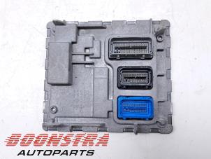 Gebruikte Computer Motormanagement Opel Corsa E 1.0 SIDI Turbo 12V Prijs € 149,95 Margeregeling aangeboden door Boonstra Autoparts