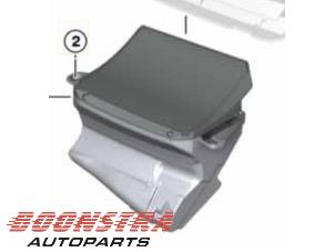 Gebruikte Head-up display BMW X7 xDrive40i 3.0 24V Mild Hybrid Prijs € 349,00 Margeregeling aangeboden door Boonstra Autoparts