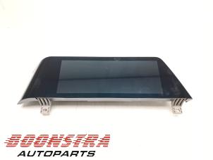 Gebruikte Navigatie Display BMW 3 serie Touring (G21) 320i 2.0 TwinPower Turbo 16V Prijs € 399,95 Margeregeling aangeboden door Boonstra Autoparts