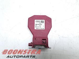 Gebruikte Antenne Audi R8 (4S3/4SP) 5.2 V10 Plus Quattro Prijs € 24,95 Margeregeling aangeboden door Boonstra Autoparts