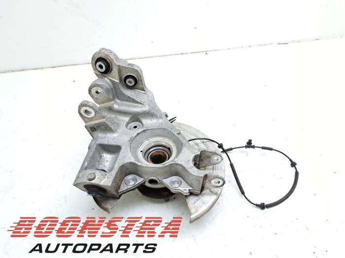 Gebruikte Fusee rechts-achter Landrover Range Rover Evoque II (LZC/LZS/LZH) 1.5 P300e 12V AWD Prijs € 144,95 Margeregeling aangeboden door Boonstra Autoparts