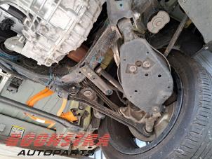 Gebruikte Fusee rechts-achter Volvo EX30 Single Motor Extended Range 69 kWh Prijs € 299,00 Margeregeling aangeboden door Boonstra Autoparts