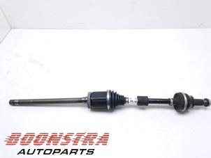 Gebruikte Steekas links-achter Landrover Range Rover Evoque II (LZC/LZS/LZH) 1.5 P300e 12V AWD Prijs € 439,95 Margeregeling aangeboden door Boonstra Autoparts