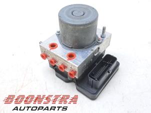 Gebruikte ABS Pomp Suzuki Vitara (LY/MY) 1.5 16V Dualjet Hybrid Prijs € 149,00 Margeregeling aangeboden door Boonstra Autoparts