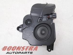 Gebruikte Luidspreker Audi R8 (4S3/4SP) 5.2 V10 Plus Quattro Prijs € 24,95 Margeregeling aangeboden door Boonstra Autoparts