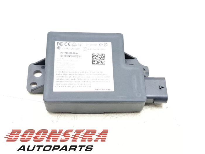 Gebruikte Bluetooth module Tesla Model 3 Long Range, Performance AWD Prijs € 54,95 Margeregeling aangeboden door Boonstra Autoparts