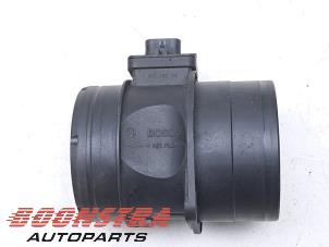 Gebruikte Luchtmassameter Volkswagen Crafter 2.0 TDI 16V Prijs € 30,19 Inclusief btw aangeboden door Boonstra Autoparts