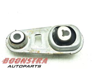 Gebruikte Motorrubber Nissan Qashqai (J11) 1.3 DIG-T 140 16V Prijs € 24,95 Inclusief btw aangeboden door Boonstra Autoparts