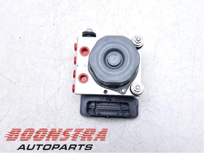 Gebruikte ABS Pomp Nissan Qashqai (J11) 1.3 DIG-T 140 16V Prijs € 149,00 Margeregeling aangeboden door Boonstra Autoparts