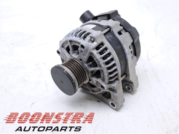 Gebruikte Dynamo Ford Fiesta 7 1.0 EcoBoost 12V 100 Prijs € 24,95 Margeregeling aangeboden door Boonstra Autoparts
