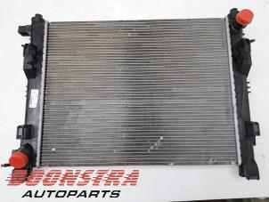 Gebruikte Radiateur Renault Captur (2R) 1.3 TCE 150 16V Prijs € 98,95 Margeregeling aangeboden door Boonstra Autoparts