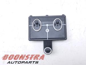 Gebruikte Centrale Deurvergrendelings Module Volkswagen Crafter (SY) 2.0 TDI Prijs € 44,95 Inclusief btw aangeboden door Boonstra Autoparts