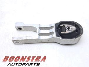 Gebruikte Versnellingsbak Steun Opel Vivaro Vivaro-e, Electric Prijs € 49,95 Inclusief btw aangeboden door Boonstra Autoparts