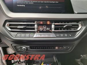 Gebruikte Navigatie computer BMW 2 serie Gran Coupe (F44) 218i 1.5 TwinPower Turbo 12V Prijs € 649,00 Margeregeling aangeboden door Boonstra Autoparts