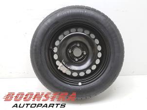 Gebruikte Velg + Band Opel Corsa D 1.3 CDTi 16V ecoFLEX Prijs € 49,95 Margeregeling aangeboden door Boonstra Autoparts