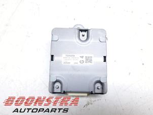 Gebruikte Alarm module Toyota Yaris IV (P21/PA1/PH1) 1.5 12V Hybrid 115 Prijs € 39,95 Margeregeling aangeboden door Boonstra Autoparts