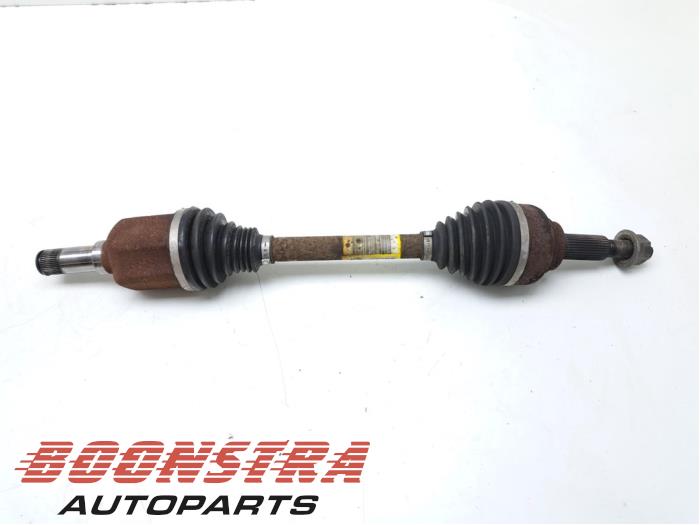 Gebruikte Aandrijfas links-voor Ford Transit 2.0 TDCi 16V Eco Blue 130 Prijs € 151,19 Inclusief btw aangeboden door Boonstra Autoparts
