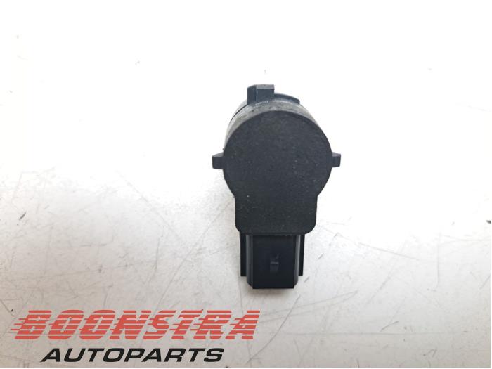 Gebruikte Sensor PDC Maserati Levante 3.0 S Biturbo V6 24V Prijs € 29,95 Margeregeling aangeboden door Boonstra Autoparts