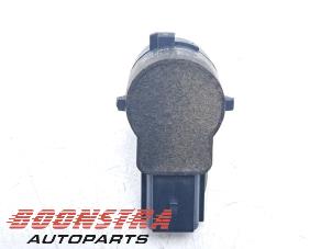 Gebruikte Sensor PDC Maserati Levante 3.0 S Biturbo V6 24V Prijs € 29,95 Margeregeling aangeboden door Boonstra Autoparts