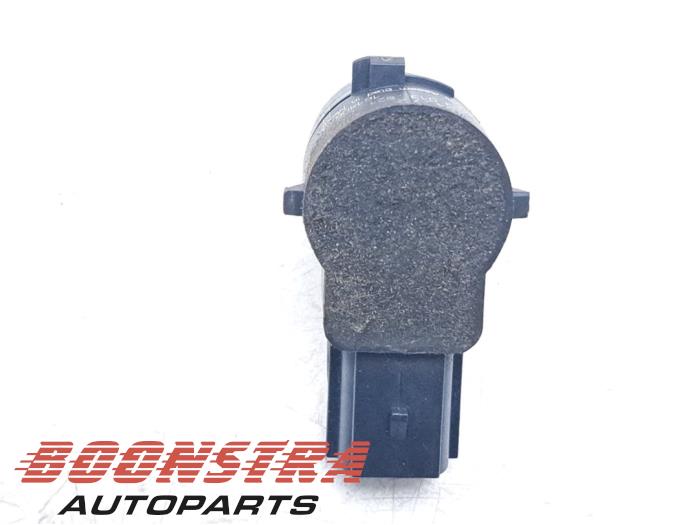Gebruikte Sensor PDC Maserati Levante 3.0 S Biturbo V6 24V Prijs € 29,95 Margeregeling aangeboden door Boonstra Autoparts