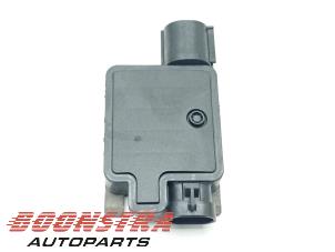 Gebruikte Module Koeling Jaguar F-Pace 2.0 D 180 16V AWD Prijs € 69,95 Margeregeling aangeboden door Boonstra Autoparts