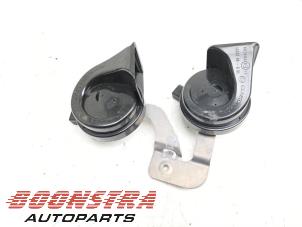 Gebruikte Toeter BMW 5 serie Touring (G61) 530e 2.0 TwinPower Turbo 16V Prijs € 49,95 Inclusief btw aangeboden door Boonstra Autoparts