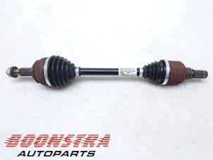 Gebruikte Aandrijfas links-voor Opel Grandland (X) 1.6 Turbo 16V Hybrid Prijs € 199,95 Margeregeling aangeboden door Boonstra Autoparts