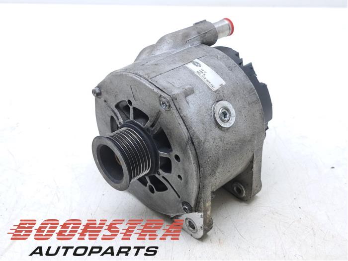 Gebruikte Dynamo Renault Espace (JK) 2.0 16V Turbo Prijs € 194,95 Margeregeling aangeboden door Boonstra Autoparts