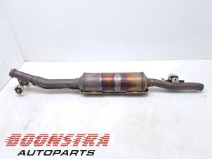 Gebruikte Uitlaat Middendemper Opel Grandland (X) 1.6 Turbo 16V Hybrid Prijs € 119,00 Margeregeling aangeboden door Boonstra Autoparts