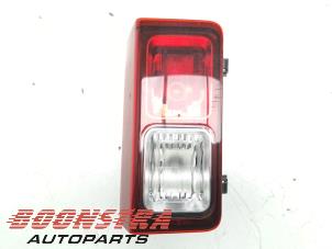 Gebruikte Mistachterlicht Renault Trafic (1FL/2FL/3FL/4FL) 2.0 dCi 16V 145 Prijs € 24,95 Inclusief btw aangeboden door Boonstra Autoparts