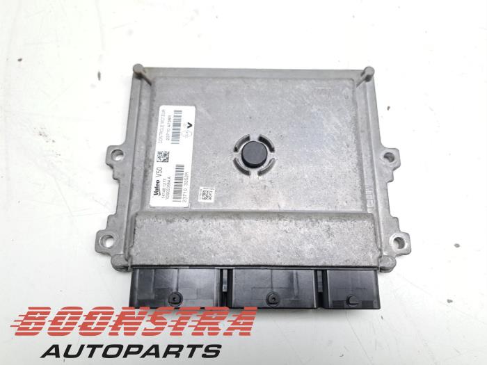 Gebruikte Computer Motormanagement Renault Captur I (2R) 0.9 Energy TCE 12V Prijs € 24,95 Margeregeling aangeboden door Boonstra Autoparts