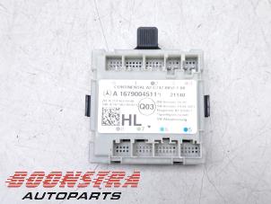 Gebruikte Deur module Mercedes EQC (N293) 400 4-Matic Prijs € 24,95 Margeregeling aangeboden door Boonstra Autoparts