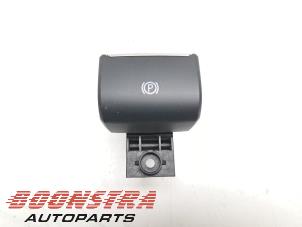 Gebruikte Schakelaar handrem Ford Usa Mustang Mach-E 75kWh RWD, 98kWh Extended RWD Prijs € 44,95 Margeregeling aangeboden door Boonstra Autoparts